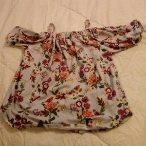 Size S (7/8) little girls shirt
